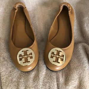 Tan Tory Burch flats size 5